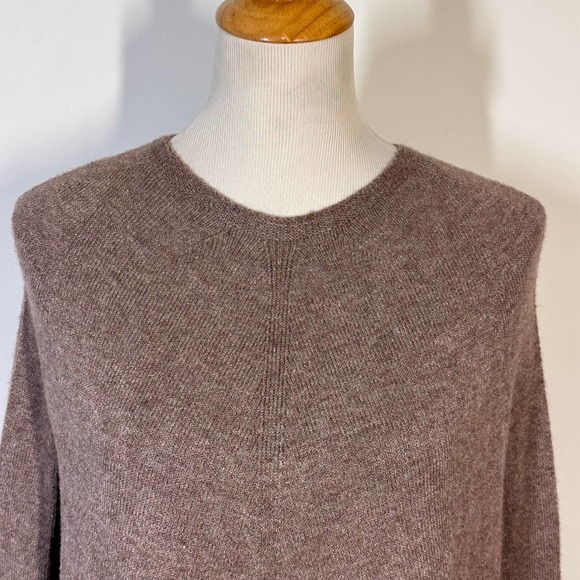 Cobble Stone Made in Italy Cape One Size - Picture 3 of 7